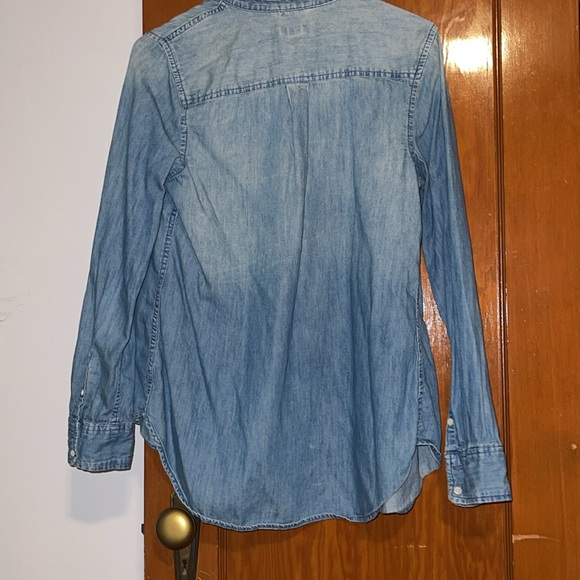 Button up - Picture 2 of 2